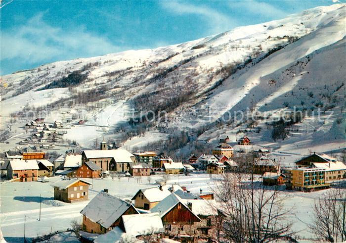 Valloire Savoie Vue partielle de la Station et les Chos
