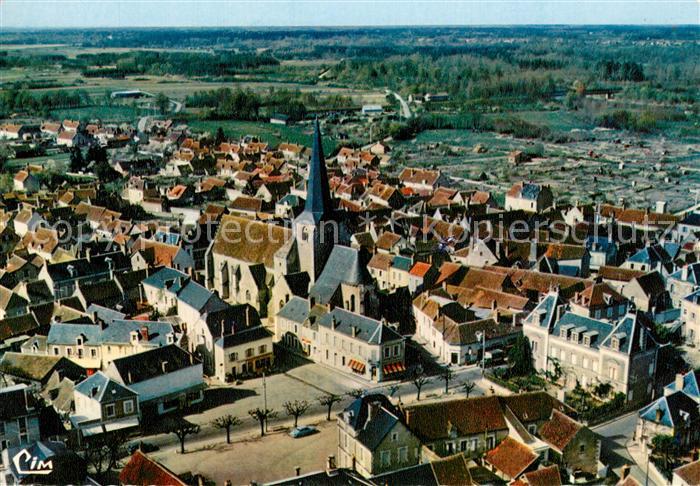 Chabris Eglise Saint Phalier et le centre vue aérienne