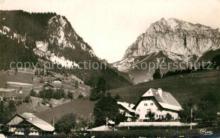 La Chapelle-d Abondance Le Chateau et Mont des Cornettes