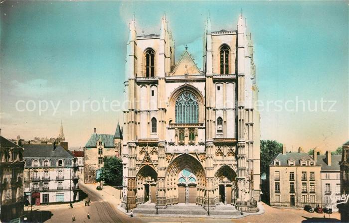 Nantes Loire Atlantique La Cathedrale Place Saint Pierre