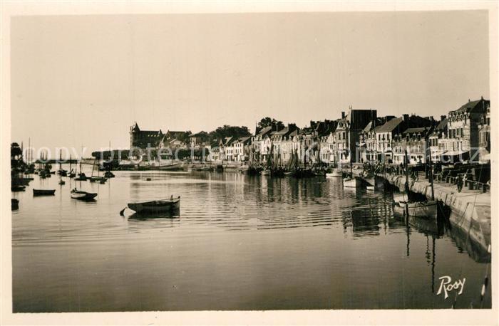 Le Pouliguen Ensemble du Port et du Quai Jules Sandeau