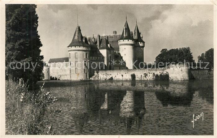 Sully-sur-Loire Le Chateau Feodal et la Sange