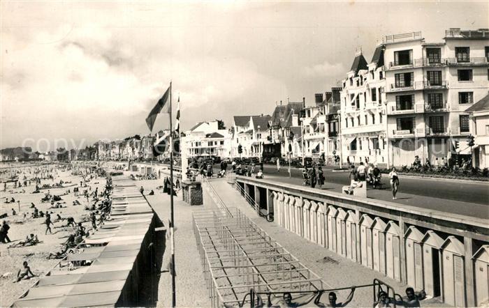 La Baule sur Mer Le Remblai et la Plage