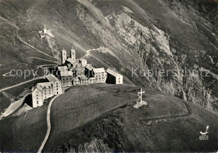 Notre Dame de la Salette Le Sanctuaire Vue aerienne