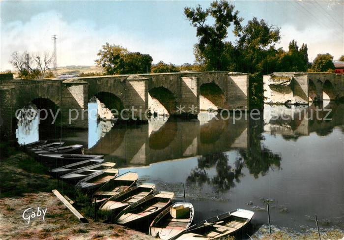 Mantes-sur-Seine Le Vieux Pont sur la Seine