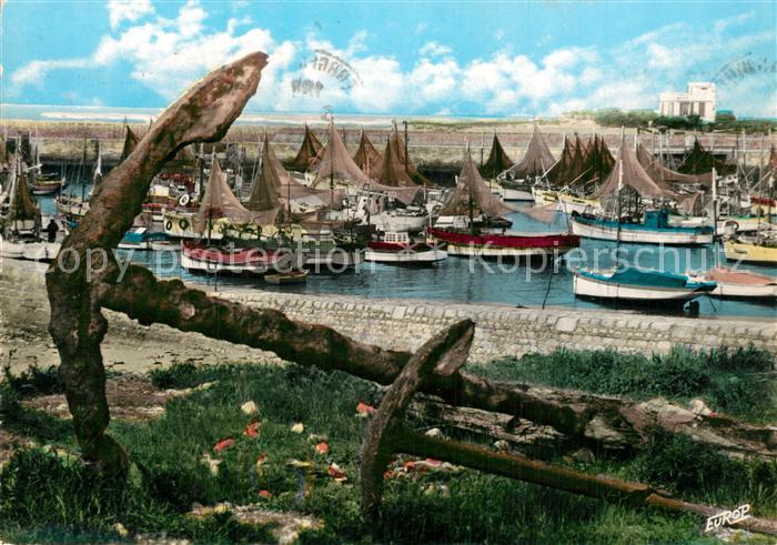 Ile d Oleron Port de la Cottiniere Le grand repos des Ancres