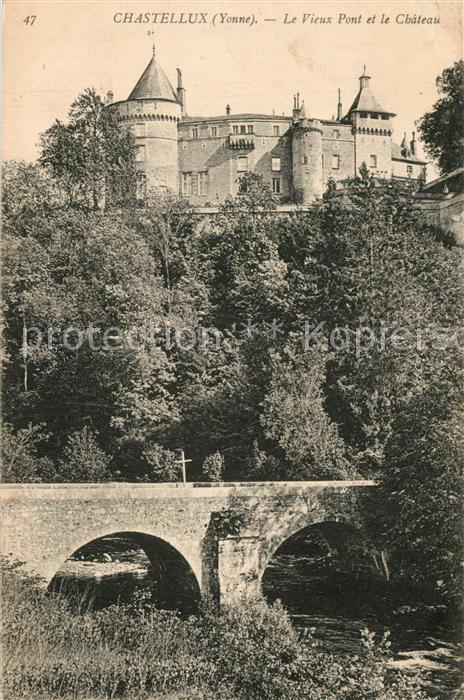 Chastellux-sur-Cure Vieux Pont et le Chateau