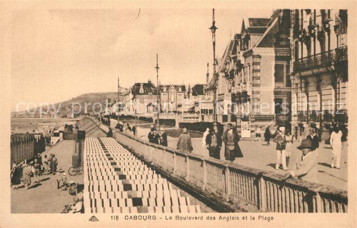 Cabourg Boulevard des Anglais et la plage