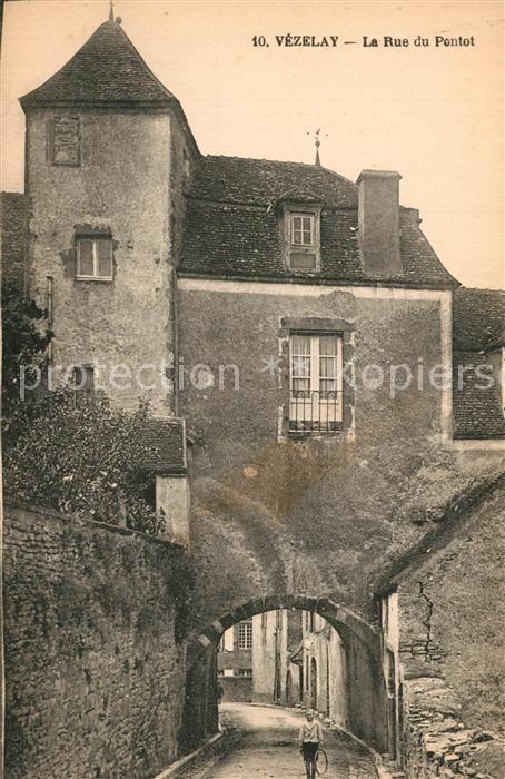 Vezelay Rue du Pontot