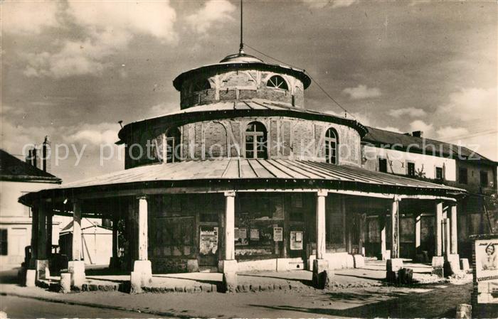 Ervy-le-Chatel La Halle