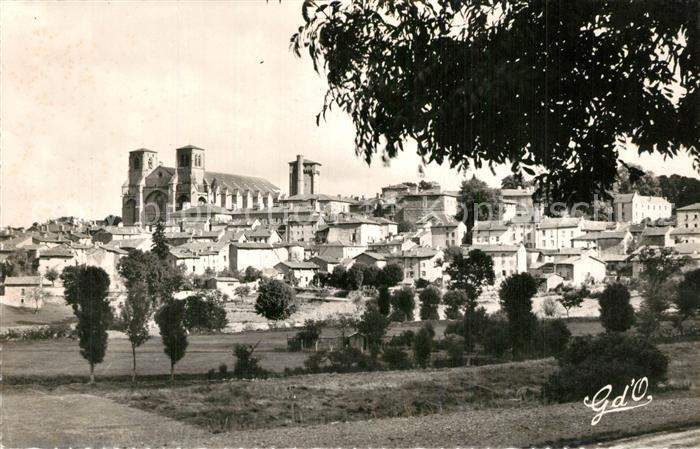 La Chaise-Dieu Abbaye Saint Robert et vue Generale
