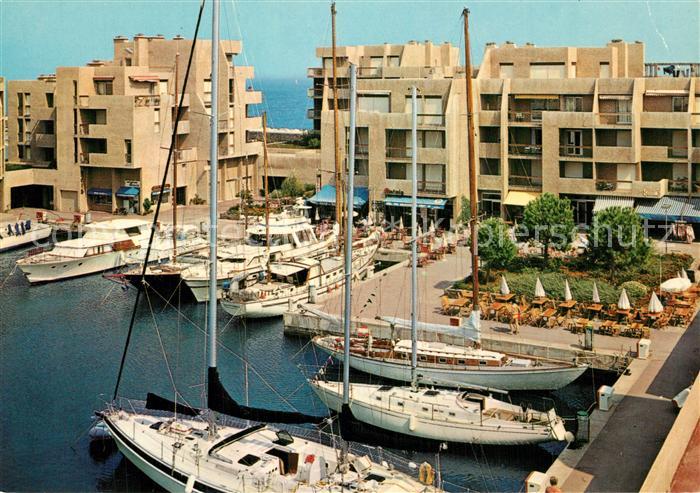 La Faviere Bormes Village de la mer Port de Bormes les Mimosas Voiliers