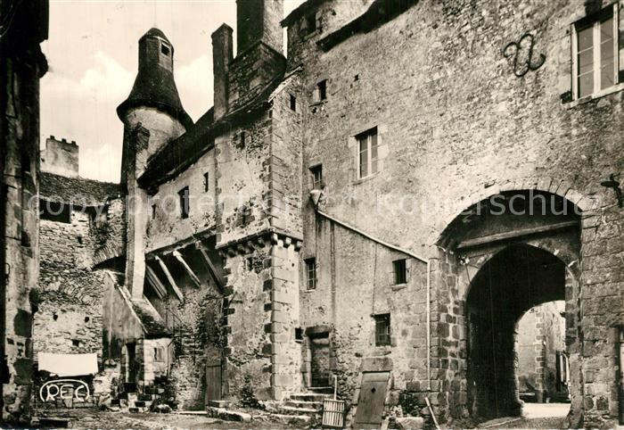 Saint-Benoit-du-Sault Le Beffroi