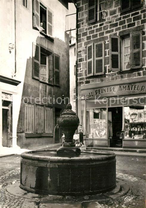 Saint-Flour Cantal La vieille fontaine