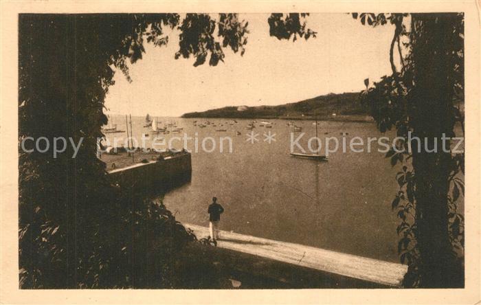 Portrieux Paysage sur le Port et la Pointe de Por