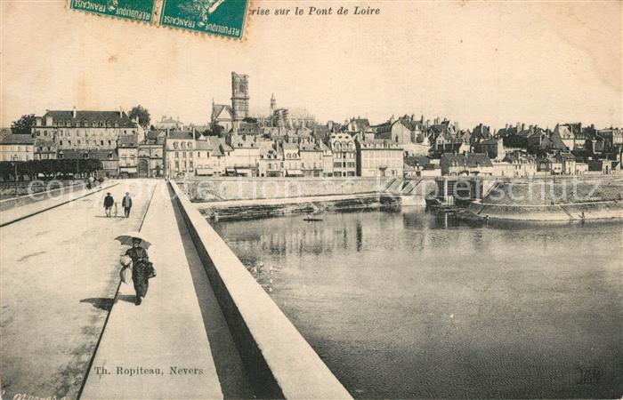 Nevers 58 Prise sur le Pont de Loire