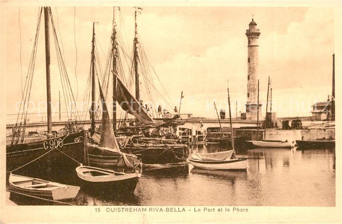 Ouistreham Riva Bella Le Port et le Phare