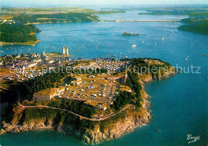 Saint-Malo 35 Le Camping de la Cite Aleth La Tour Solidor La Rance Au fond le Ba