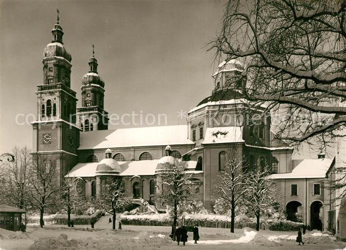 Kempten Allgaeu Stadtpfarrkirche Sankt Lorenz Winter