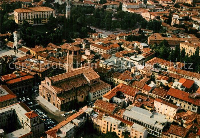 Udine Fliegeraufnahme mit Kirche
