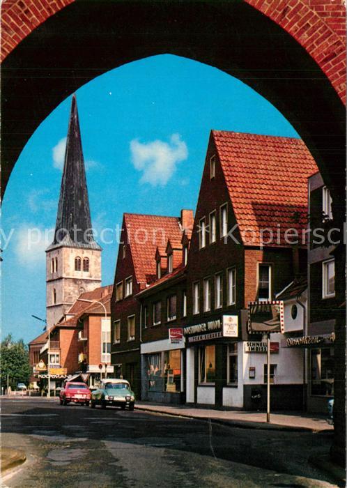 Duelmen Blick durch das Luedinghauser Tor Viktorkirche