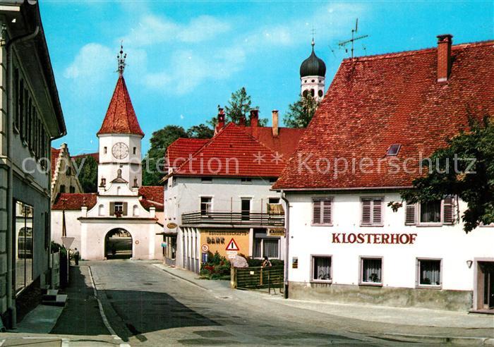 Bad Schussenried Schloss Strasse mit Toerle  und Klosterhof