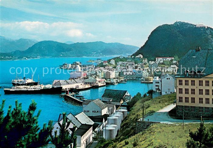 Alesund mot Aksla med Fjellstua restaurant