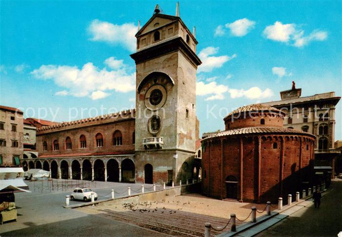 Mantova Piazza Erbe e Battistero
