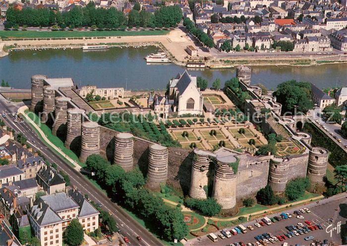 Angers Le Chateau Vue aerienne