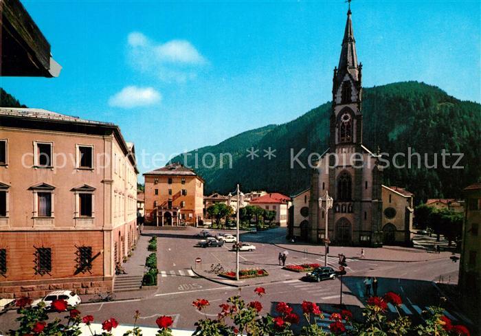 Predazzo Piazza del Comune Chiesa ss. Filippo e Giacomo