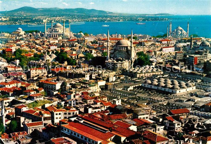 Istanbul Constantinopel Ayasofya Nuruosmaniye Sultanahmet'e dogru