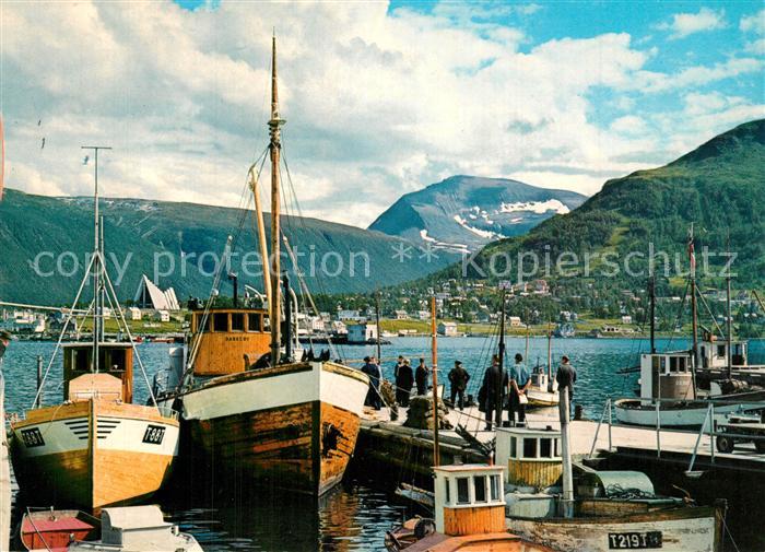 Tromsoe View of the harbour towards Mount Tromsdalstind
