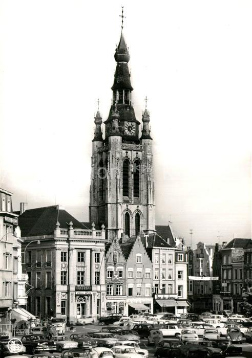 Courtrai KORTRIJK Flandre Belgie Grand  Place Eglise Saint Martin