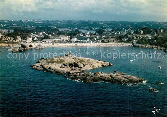 Tregastel Vue generale aerienne de la plage