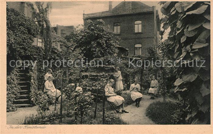 Mainz Rhein Haushaltungsschule St Josefstift In der Freistunde