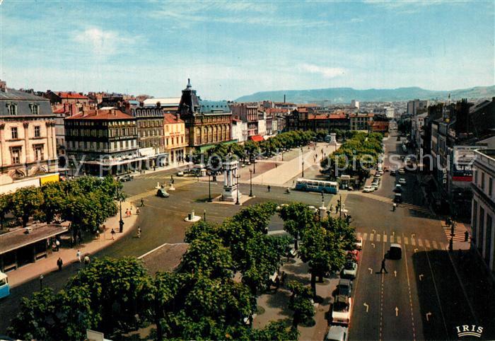 Clermont-Ferrand Capitale de l’Auvergne Place de Jaude