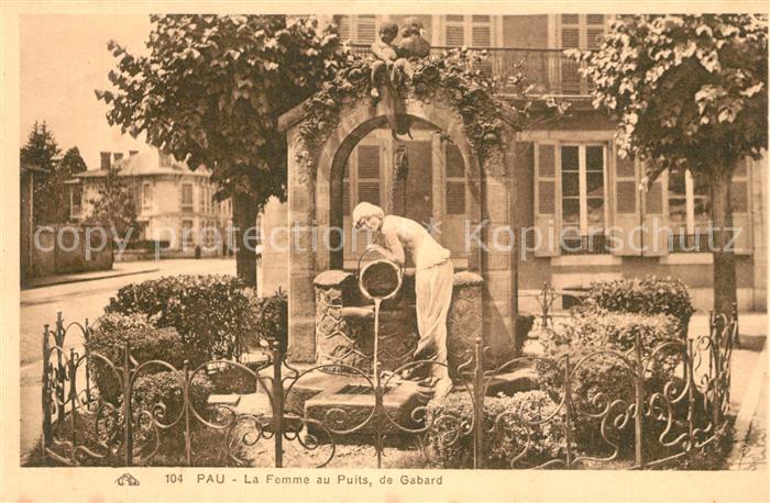 Pau 64 La Femme au Puits Statue de Gabard