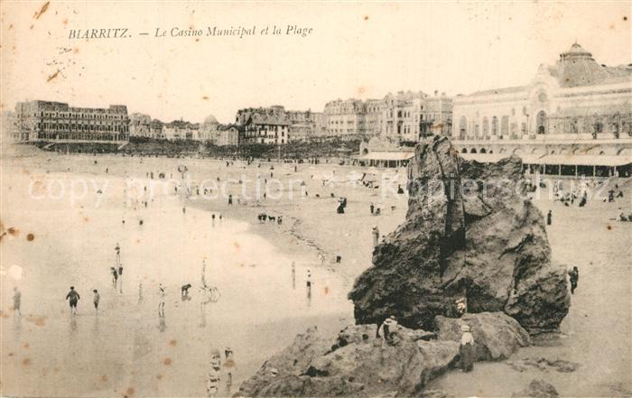 Biarritz Pyrenees Atlantiques Casino Municipal et la plage