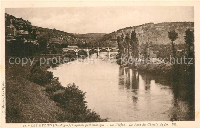 Les Eyzies-de-Tayac-Sireuil Bords de la Vezère Pont du chemin de fe