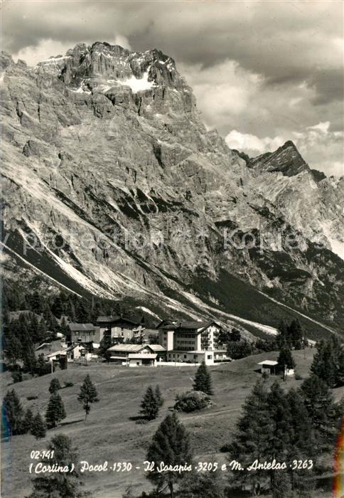 Pocol Cortina d Ampezzo Bergdorf mit Sorapis und Monte Antelao Dolomiten