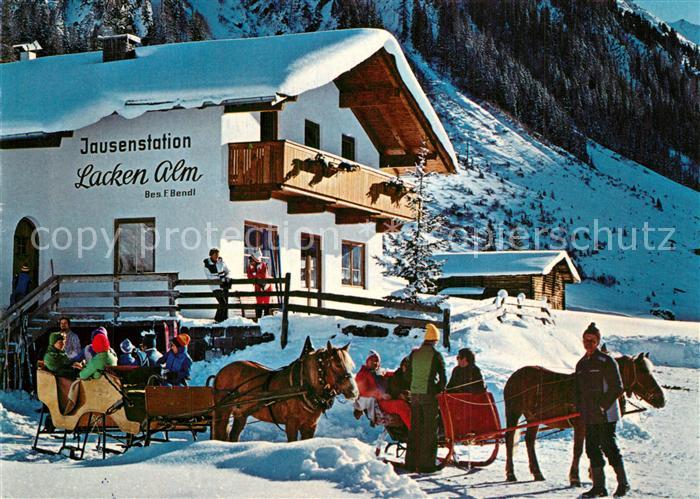 Gerlos Jausenstation Lacken Alm Pferdeschlitten