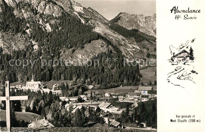 Abondance Vue Generale et le Mont Chauffé