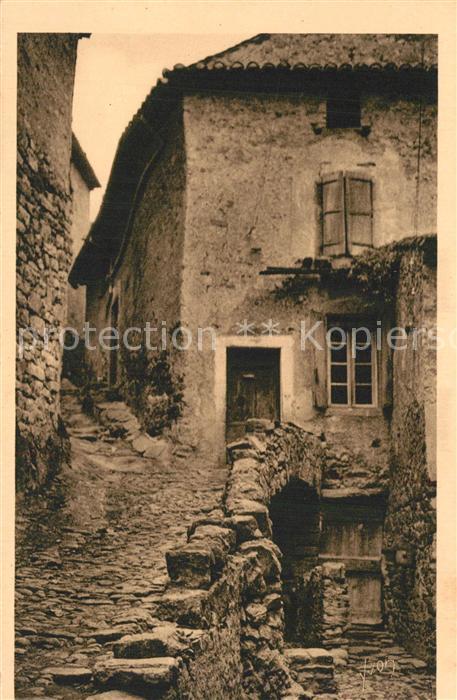 Roquebrun Une rue pittoresque