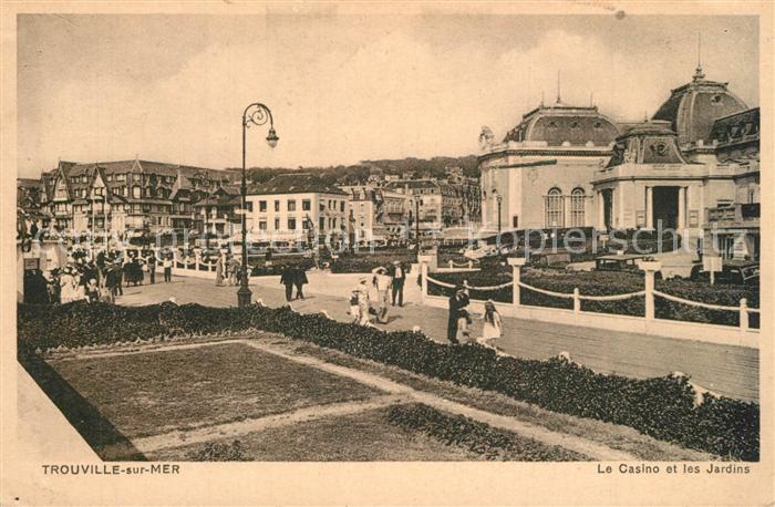 Trouville-sur-Mer Casino et les jardins