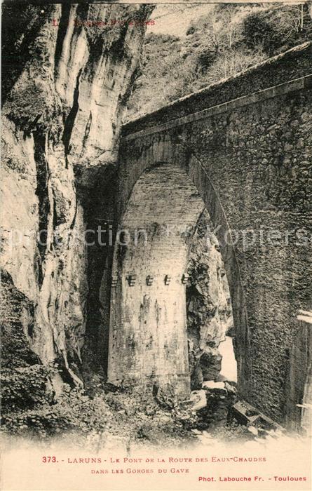 Laruns Pont de la Route des Eaux Chaudes dans