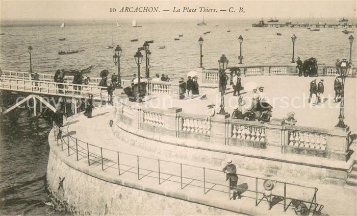 Arcachon Gironde La Place Thiers