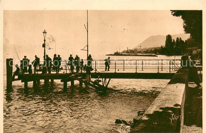 Evian-les-Bains Haute Savoie Le Debarcadere et les Pecheurs