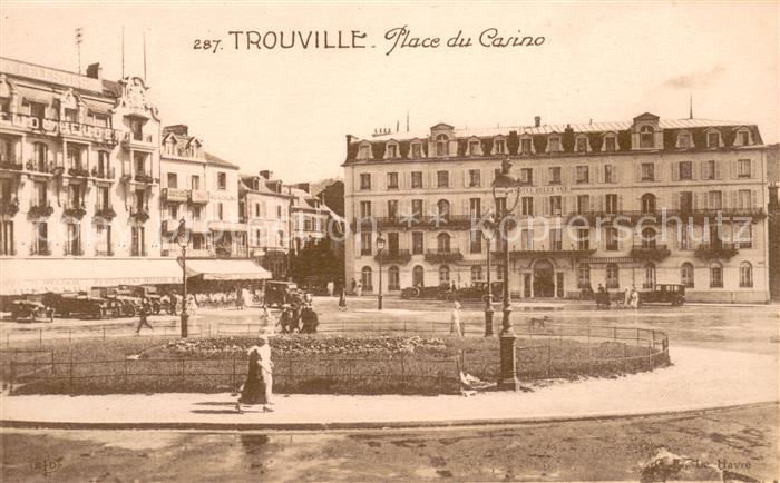 Trouville-Deauville Place du Casino