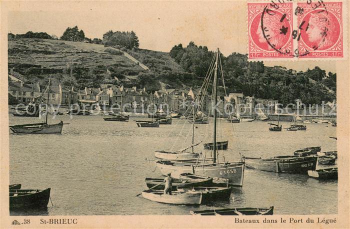 Saint-Brieuc Cotes-d Armor Bateaux dans le Port du Legue