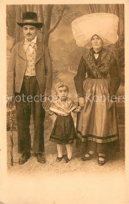 Charente Département Anciens Costumes des Charentes